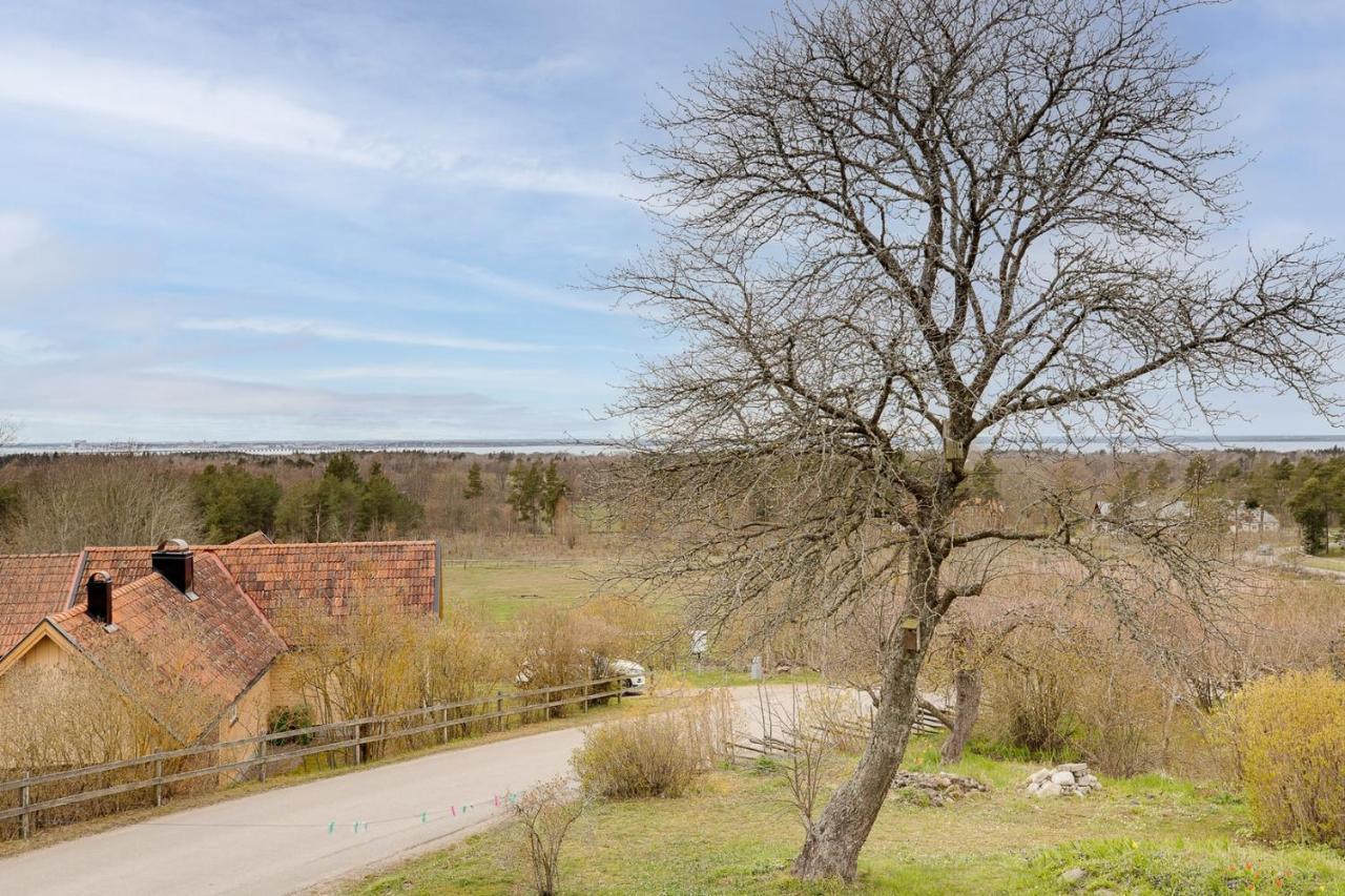 Villa Unikt Boende I En Oelaendsk Kvarn Färjestaden Exterior foto